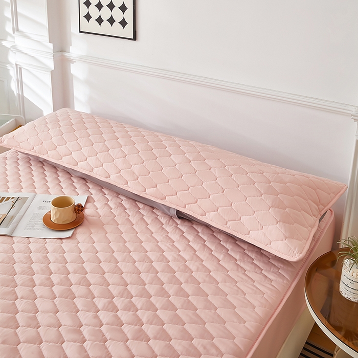 91家纺网 家纺一手货源 找家纺 三盛源 2026新款A类防水夹棉枕套枕芯套防头油双人1.2枕头套1.5夫妻枕头长款一体1.8枕芯套-洛卡系列（支持小批量定制尺寸） 洛卡系列-粉豆沙