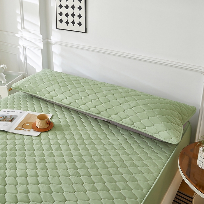 91家纺网 家纺一手货源 找家纺 三盛源 2026新款A类防水夹棉枕套枕芯套防头油双人1.2枕头套1.5夫妻枕头长款一体1.8枕芯套-洛卡系列（支持小批量定制尺寸） 洛卡系列-抹茶绿