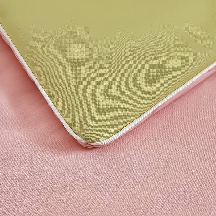 91家纺网 家纺一手货源 找家纺 悦织语 2026新款A类云母凉感丝（含氨纶）+针织棉双面可用夏凉被空调被被子被芯 橄榄绿+奶茶粉