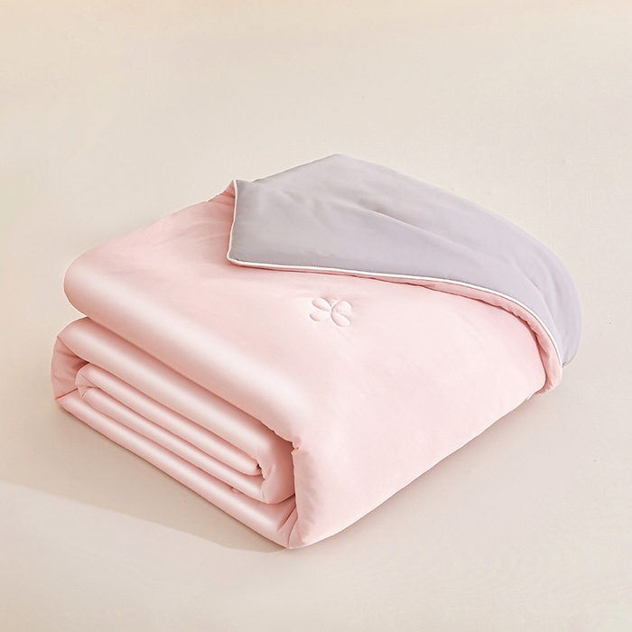 91家纺网 家纺一手货源 找家纺 悦织语 2026新款A类云母凉感丝（含氨纶）+针织棉双面可用夏凉被空调被被子被芯 奶茶粉+中灰