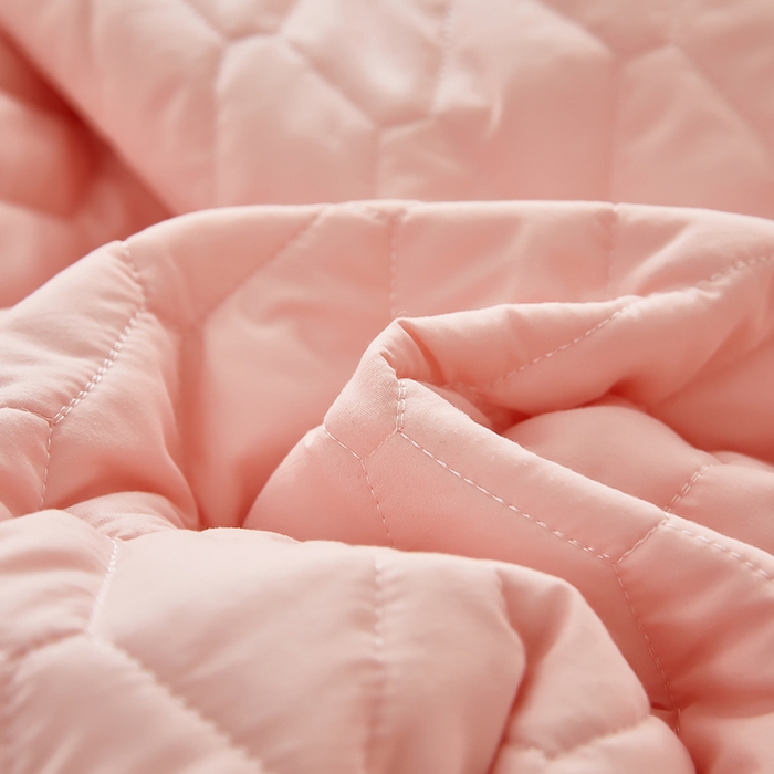 91家纺网 家纺一手货源 找家纺 三盛源 2026新款A类防水隔尿床笠单件夹棉加厚席梦思床垫保护罩防尘床单床罩床套-洛卡系列（支持小批量定制尺寸） 洛卡系列-粉豆沙