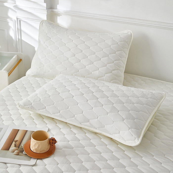 91家纺网 家纺一手货源 找家纺 三盛源 2026新款A类防水隔尿床笠单件夹棉加厚席梦思床垫保护罩防尘床单床罩床套-洛卡系列（支持小批量定制尺寸） 洛卡系列-奶昔白