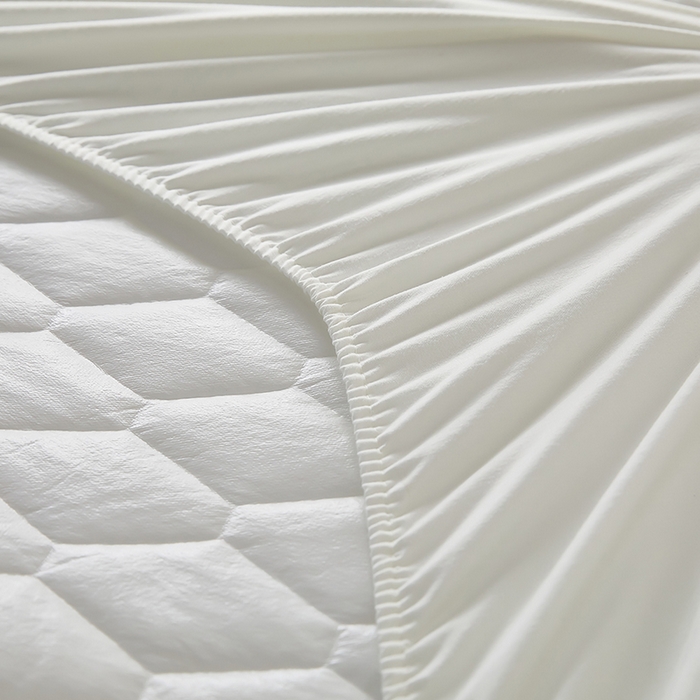 91家纺网 家纺一手货源 找家纺 三盛源 2026新款A类防水隔尿床笠单件夹棉加厚席梦思床垫保护罩防尘床单床罩床套-洛卡系列（支持小批量定制尺寸） 洛卡系列-奶昔白