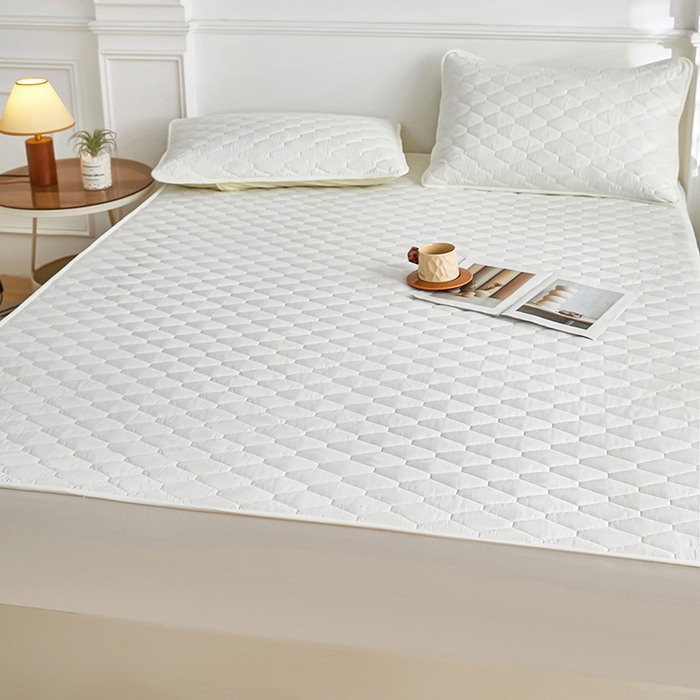 91家纺网 家纺一手货源 找家纺 三盛源 2026新款A类防水隔尿床笠单件夹棉加厚席梦思床垫保护罩防尘床单床罩床套-洛卡系列（支持小批量定制尺寸） 洛卡系列-奶昔白