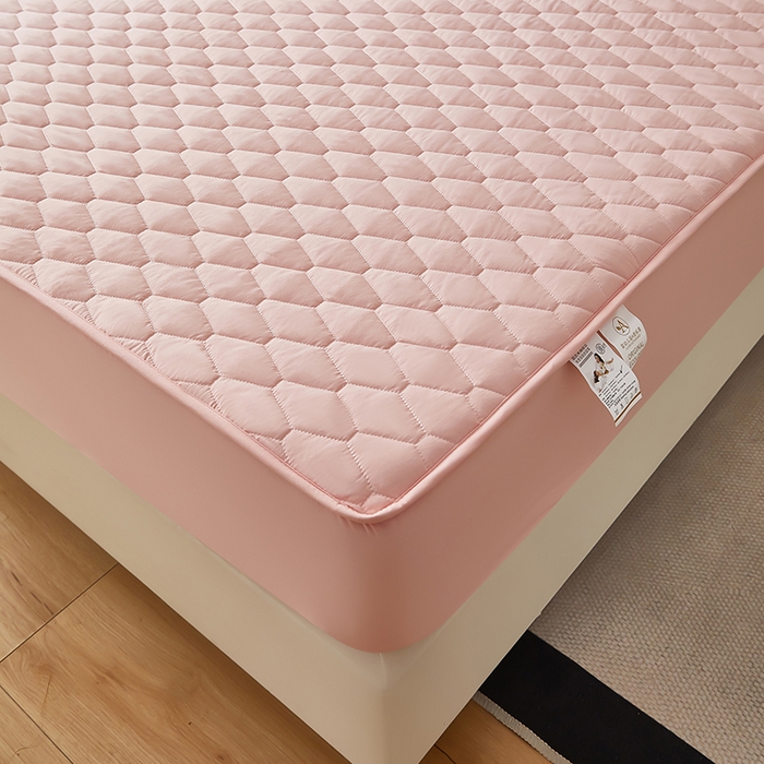 91家纺网 家纺一手货源 找家纺 三盛源 2026新款A类防水隔尿床笠单件夹棉加厚席梦思床垫保护罩防尘床单床罩床套-洛卡系列（支持小批量定制尺寸） 洛卡系列-粉豆沙