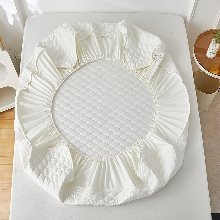 91家纺网 家纺一手货源 找家纺 三盛源 2026新款A类防水隔尿床笠单件夹棉加厚席梦思床垫保护罩防尘床单床罩床套-洛卡系列（支持小批量定制尺寸） 洛卡系列-奶昔白