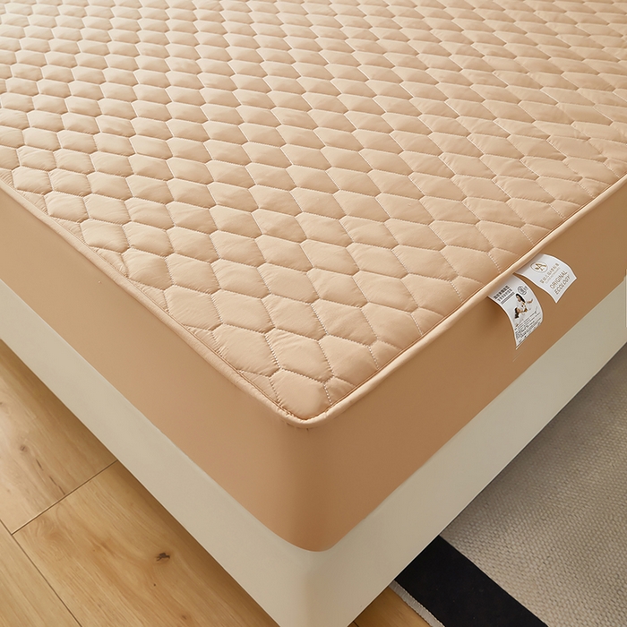 91家纺网 家纺一手货源 找家纺 三盛源 2026新款A类防水隔尿床笠单件夹棉加厚席梦思床垫保护罩防尘床单床罩床套-洛卡系列（支持小批量定制尺寸） 洛卡系列-卡其