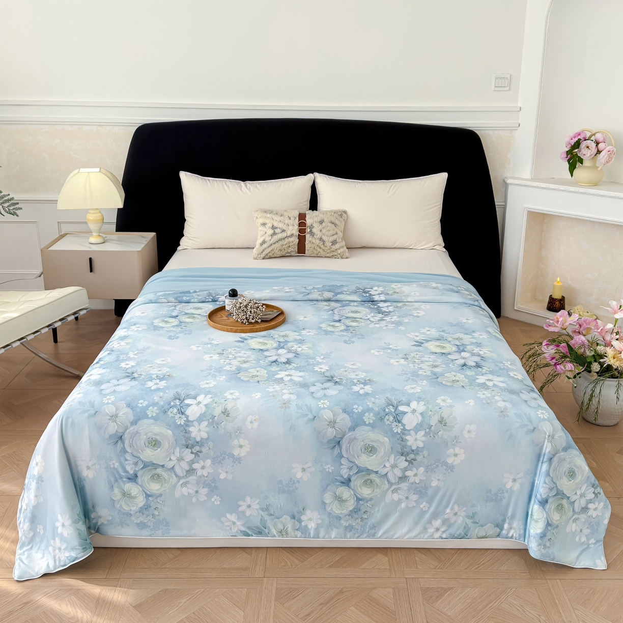 91家纺网 家纺一手货源 找家纺 圣尔雅家纺 2026春夏新款数码印花凉感丝夏被夏凉被空调被系列 绒花（绿）