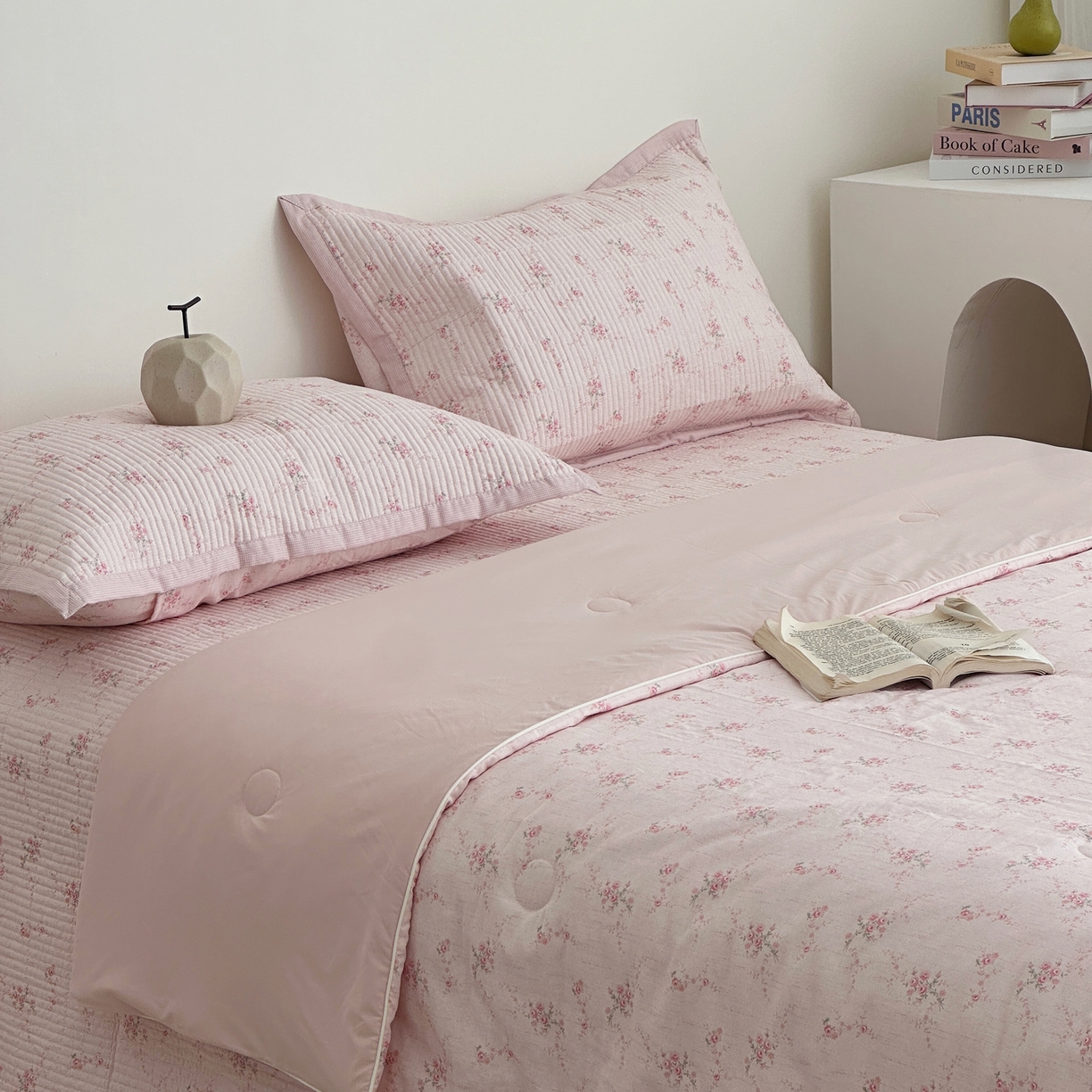 91家纺网 家纺一手货源 找家纺 佰织鑫家居 2026新款全棉双层纱床盖款锦氨夏被四件套 初夏