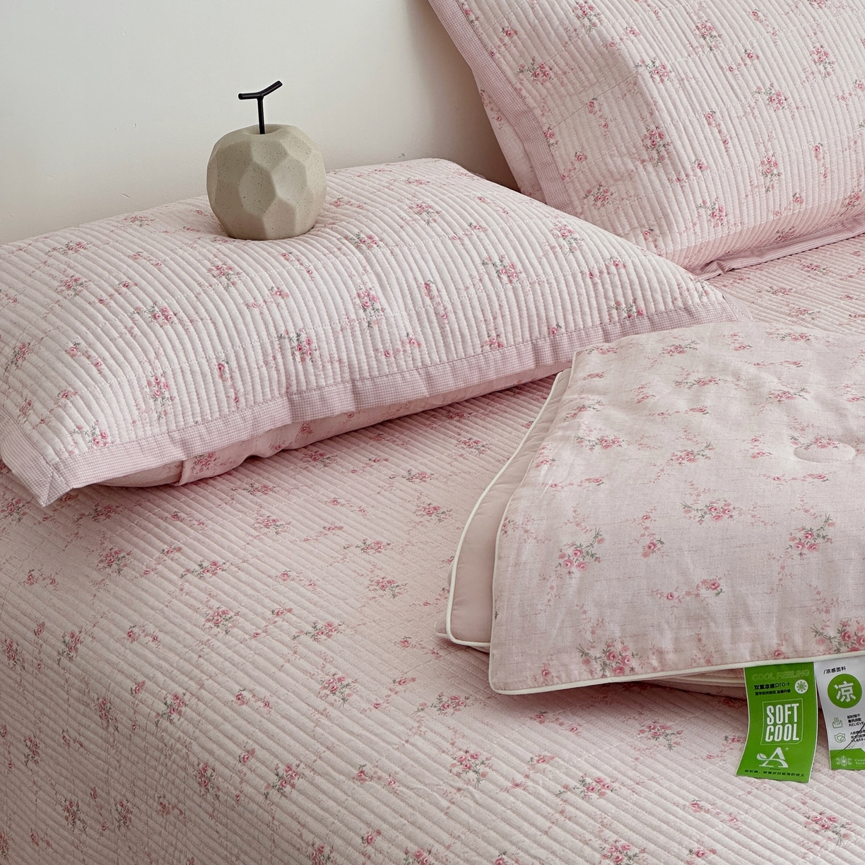 91家纺网 家纺一手货源 找家纺 佰织鑫家居 2026新款全棉双层纱床盖款锦氨夏被四件套 初夏