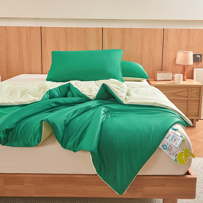 91家纺网 家纺一手货源 找家纺 悦织语 2026新款A类云母凉感丝（含氨纶）+针织棉双面可用夏凉被空调被被子被芯 西瓜绿+浅绿