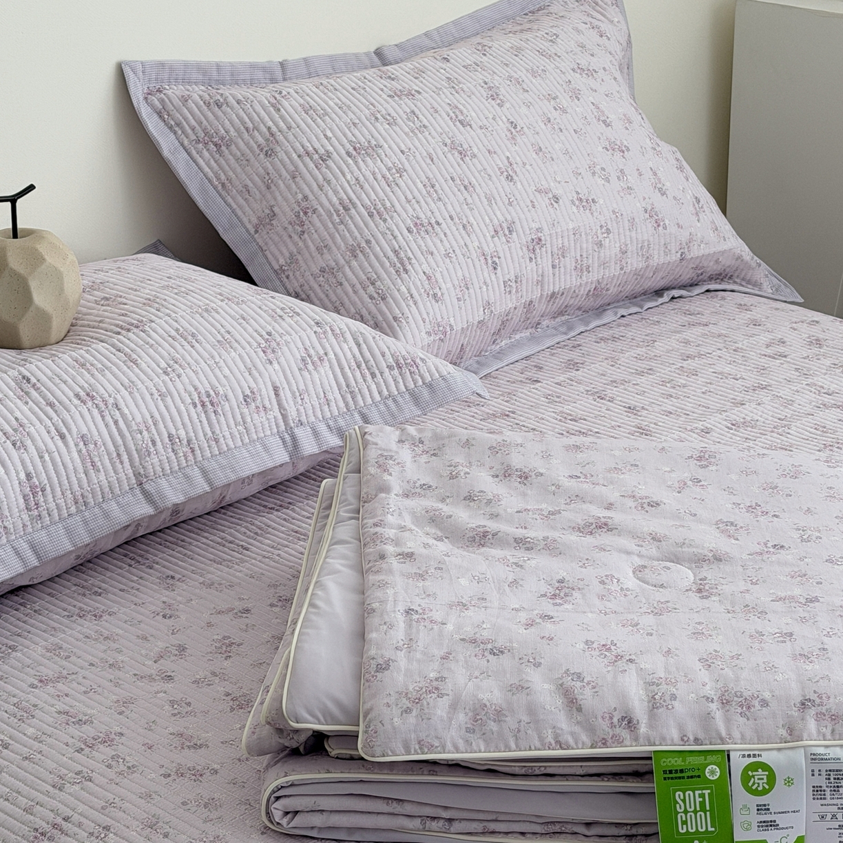 91家纺网 家纺一手货源 找家纺 佰织鑫家居 2026新款全棉双层纱床盖款锦氨夏被四件套 浅夏