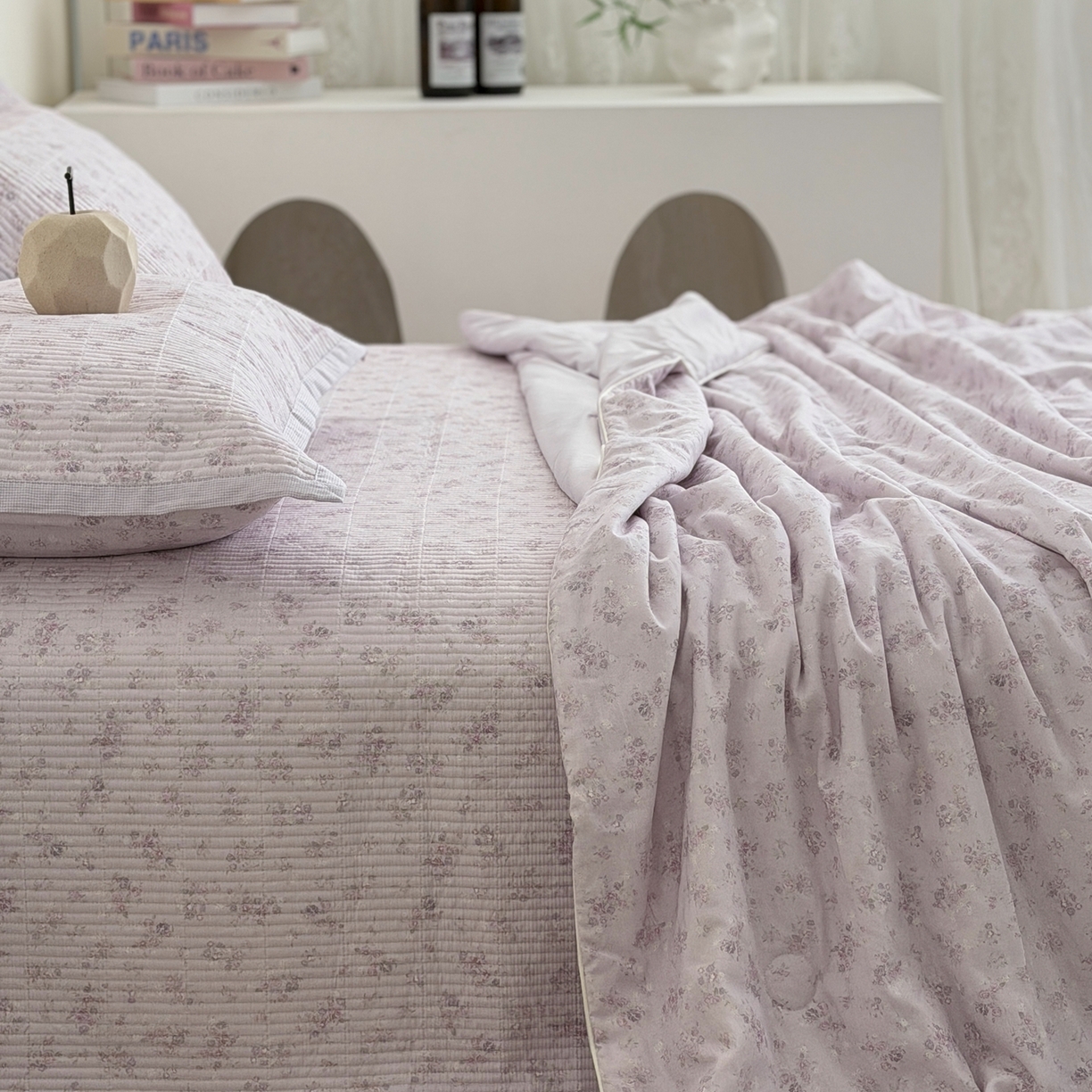 91家纺网 家纺一手货源 找家纺 佰织鑫家居 2026新款全棉双层纱床盖款锦氨夏被四件套 浅夏