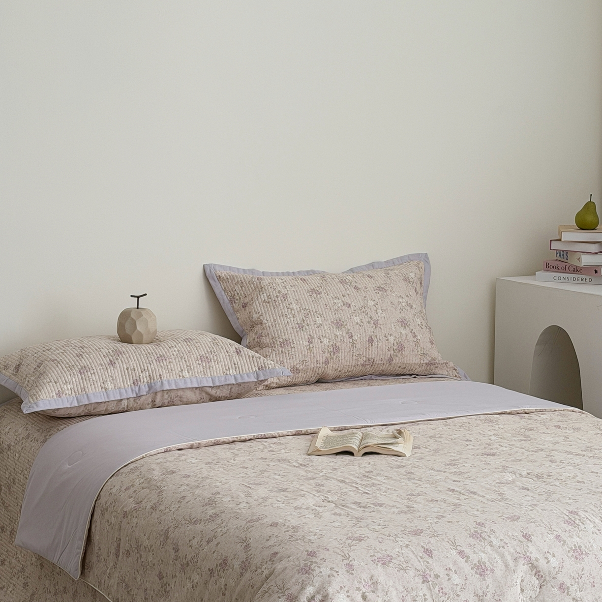 91家纺网 家纺一手货源 找家纺 佰织鑫家居 2026新款全棉双层纱床盖款锦氨夏被四件套 晚香