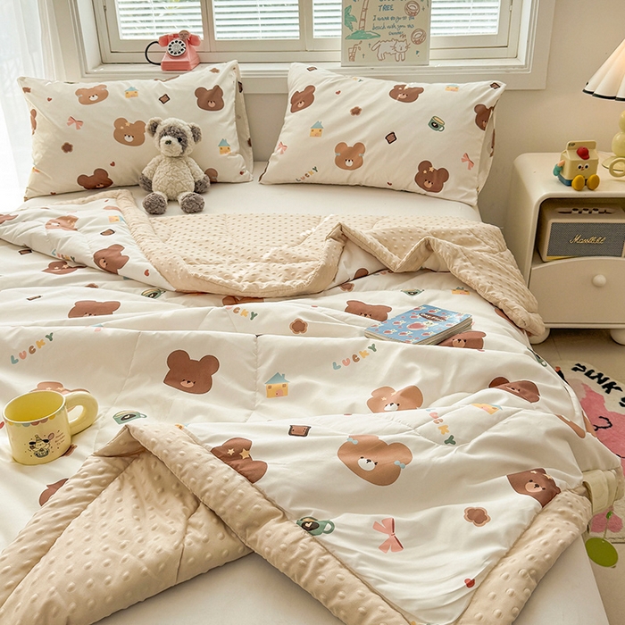 91家纺网 家纺一手货源 找家纺 （总）悦织语 2026新款水洗棉双层纱豆豆被大豆夏凉被