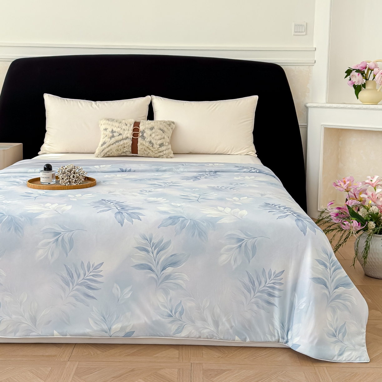 91家纺网 家纺一手货源 找家纺 圣尔雅家纺 2026春夏新款数码印花凉感丝夏被夏凉被空调被系列 相遇