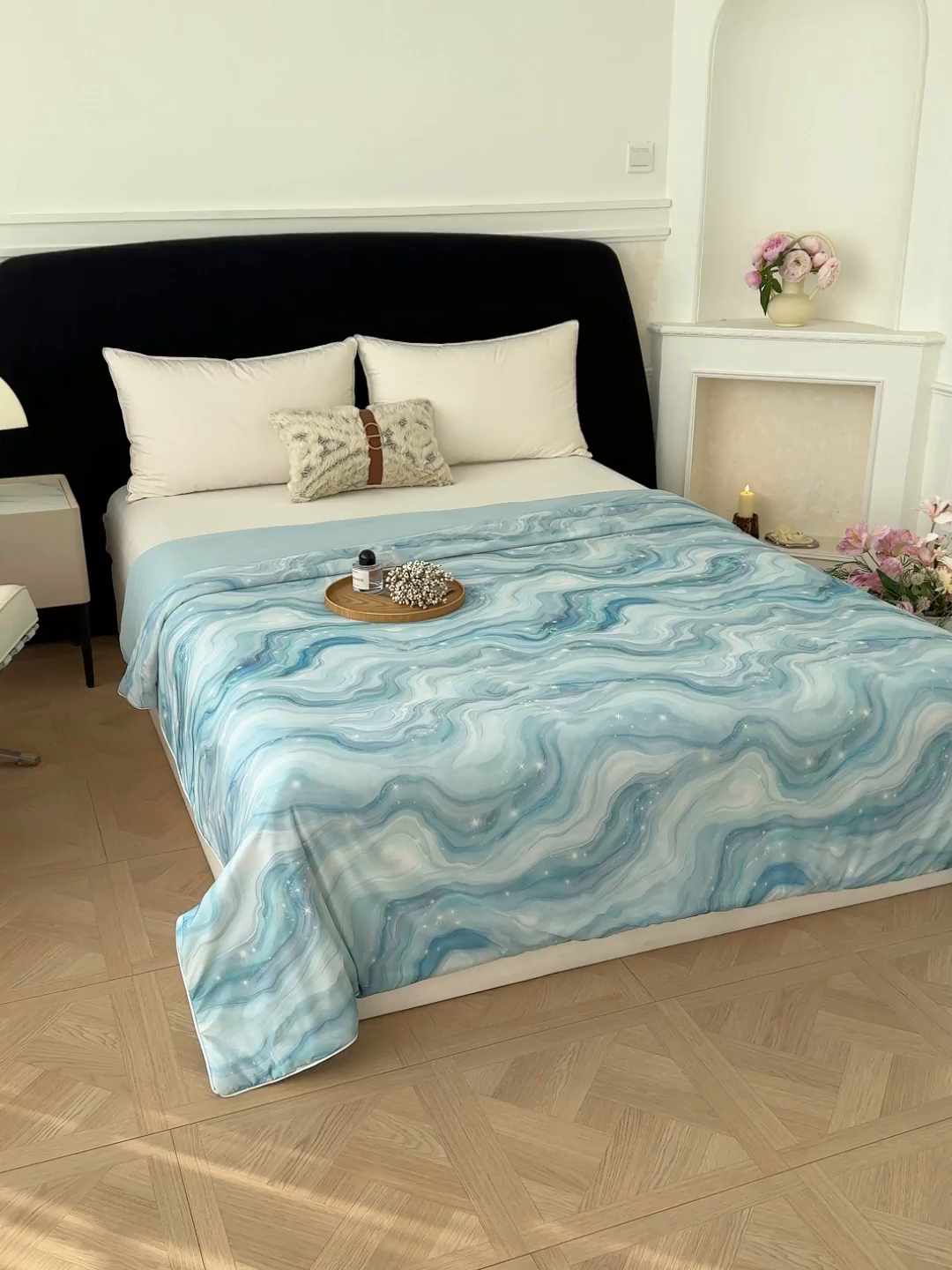 91家纺网 家纺一手货源 找家纺 圣尔雅家纺 2026春夏新款数码印花凉感丝夏被夏凉被空调被系列 星河