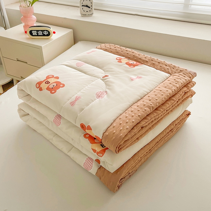 91家纺网 家纺一手货源 找家纺 （总）悦织语 2026新款水洗棉双层纱豆豆被大豆夏凉被