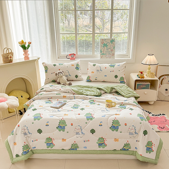 91家纺网 家纺一手货源 找家纺 悦织语 2026新款水洗棉双层纱豆豆被大豆夏凉被 恐龙日记