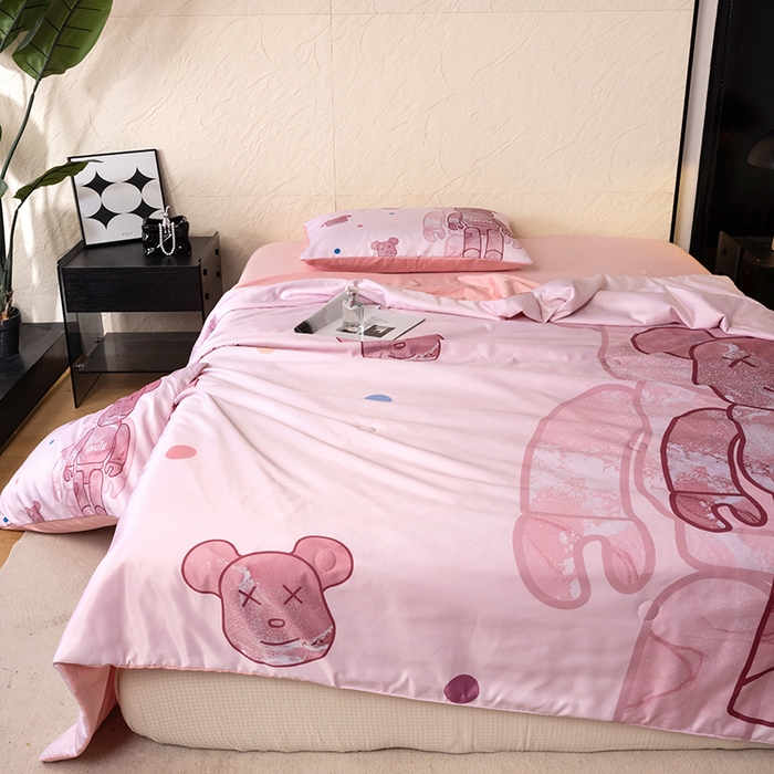 91家纺网 家纺一手货源 找家纺 摩卡（乐趣） 2026新款水洗真丝数码印花夏被四件套 流沙