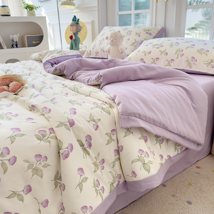 91家纺网 家纺一手货源 找家纺 悦织语 2026新款A类针织棉双层纱韩版夏被四件套空调被 紫风铃