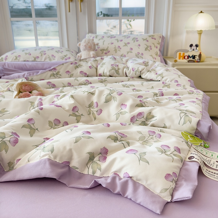 91家纺网 家纺一手货源 找家纺 悦织语 2026新款A类针织棉双层纱韩版夏被四件套空调被 紫风铃