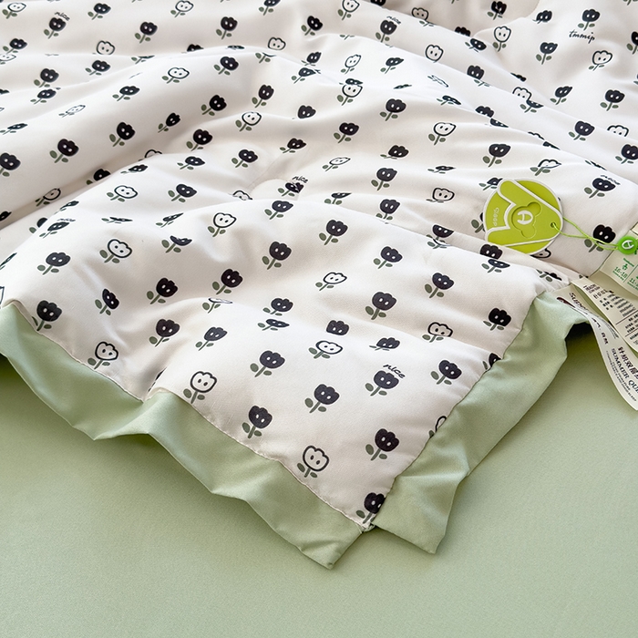 91家纺网 家纺一手货源 找家纺 悦织语 2026新款A类针织棉双层纱韩版夏被四件套空调被 朵朵小花