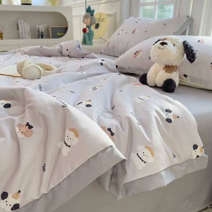 91家纺网 家纺一手货源 找家纺 悦织语 2026新款A类针织棉双层纱韩版夏被四件套空调被 小狗日记