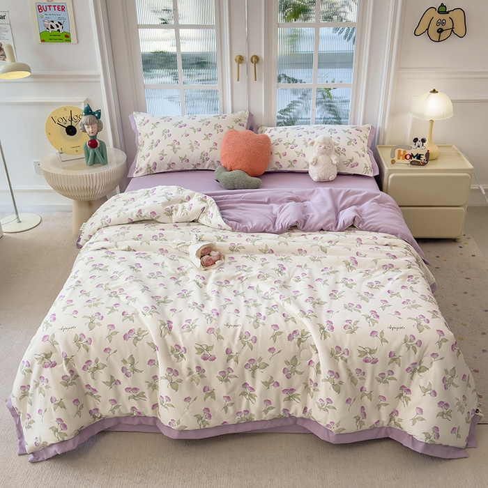 91家纺网 家纺一手货源 找家纺 悦织语 2026新款A类针织棉双层纱韩版夏被四件套空调被 紫风铃