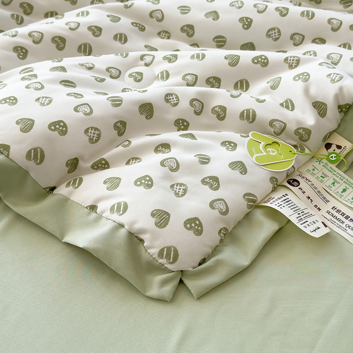 91家纺网 家纺一手货源 找家纺 悦织语 2026新款A类针织棉双层纱韩版夏被四件套空调被 绿色爱心