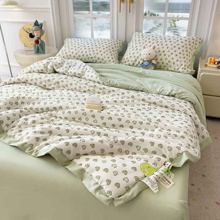 91家纺网 家纺一手货源 找家纺 悦织语 2026新款A类针织棉双层纱韩版夏被四件套空调被 绿色爱心