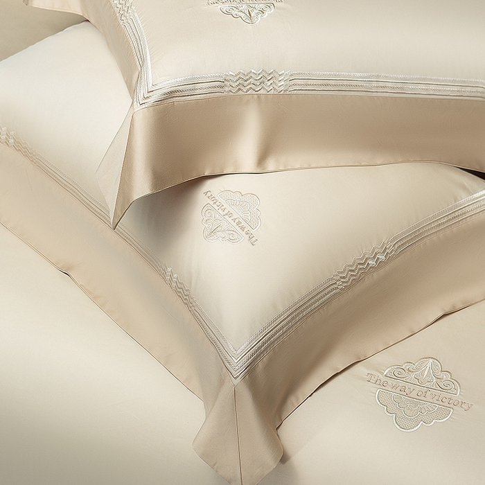 91家纺网 家纺一手货源 找家纺 诗黛尔家纺 2026春夏新款 高端长绒棉刺绣 柏林系列 柏林-卡其色