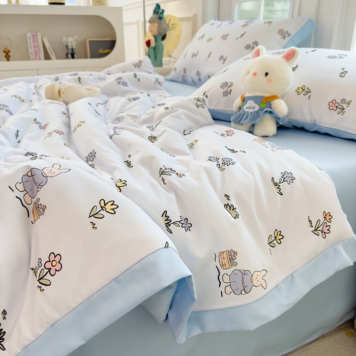 91家纺网 家纺一手货源 找家纺 悦织语 2026新款A类针织棉双层纱韩版夏被四件套空调被 安琪拉兔