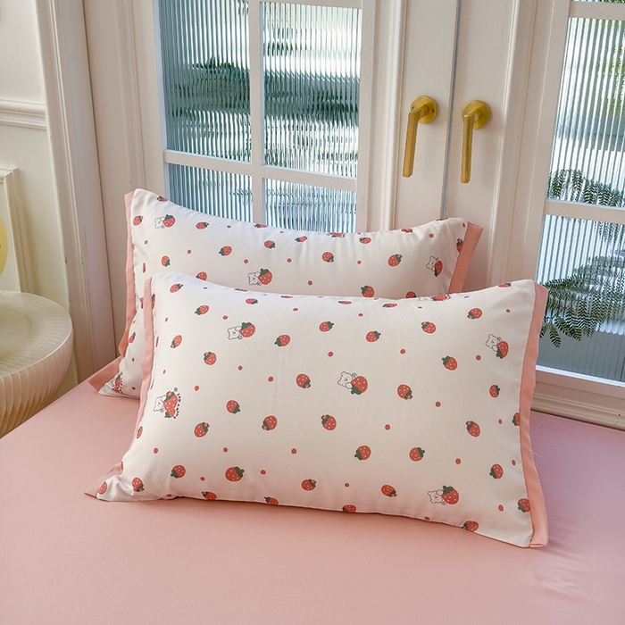 91家纺网 家纺一手货源 找家纺 悦织语 2026新款A类针织棉双层纱韩版夏被四件套空调被 草莓熊