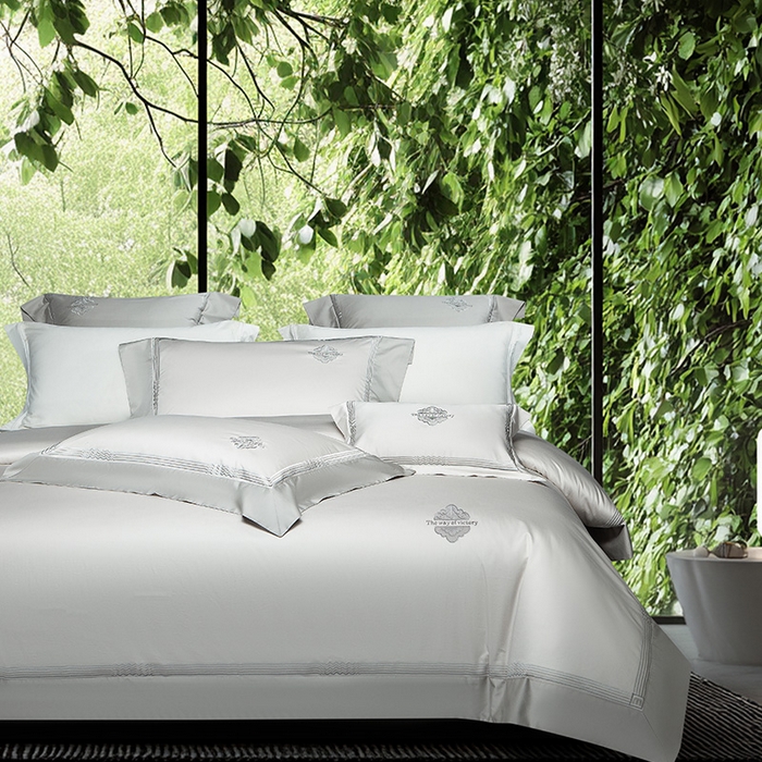 91家纺网 家纺一手货源 找家纺 诗黛尔家纺 2026春夏新款 高端长绒棉刺绣 柏林系列 柏林-绅士灰