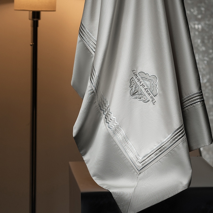 91家纺网 家纺一手货源 找家纺 诗黛尔家纺 2026春夏新款 高端长绒棉刺绣 柏林系列 柏林-绅士灰