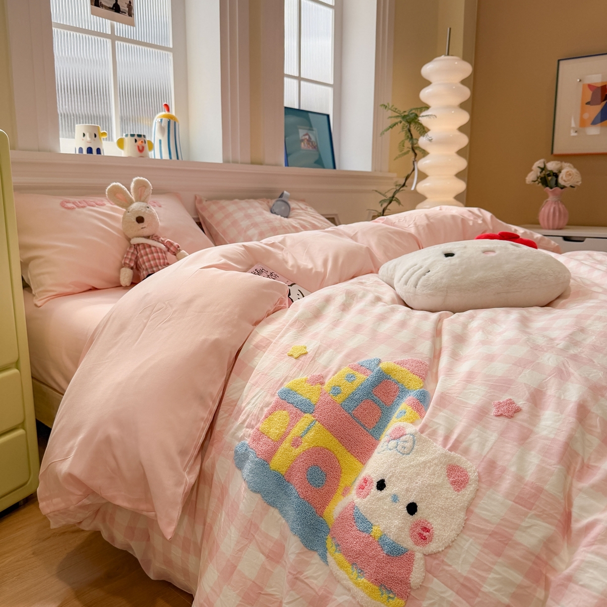 91家纺网 家纺一手货源 找家纺 我心家纺 2026新款水洗棉毛巾绣四件套 公主猫-粉格