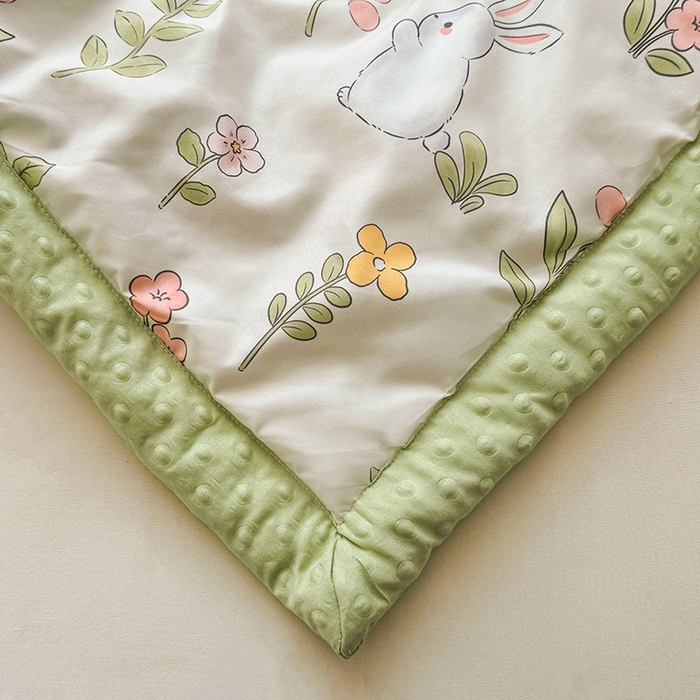 91家纺网 家纺一手货源 找家纺 悦织语 2026新款水洗棉双层纱豆豆被大豆夏凉被 微醺兔兔