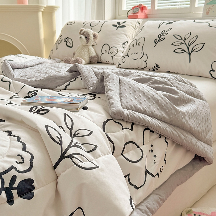 91家纺网 家纺一手货源 找家纺 悦织语 2026新款水洗棉双层纱豆豆被大豆夏凉被 线条兔