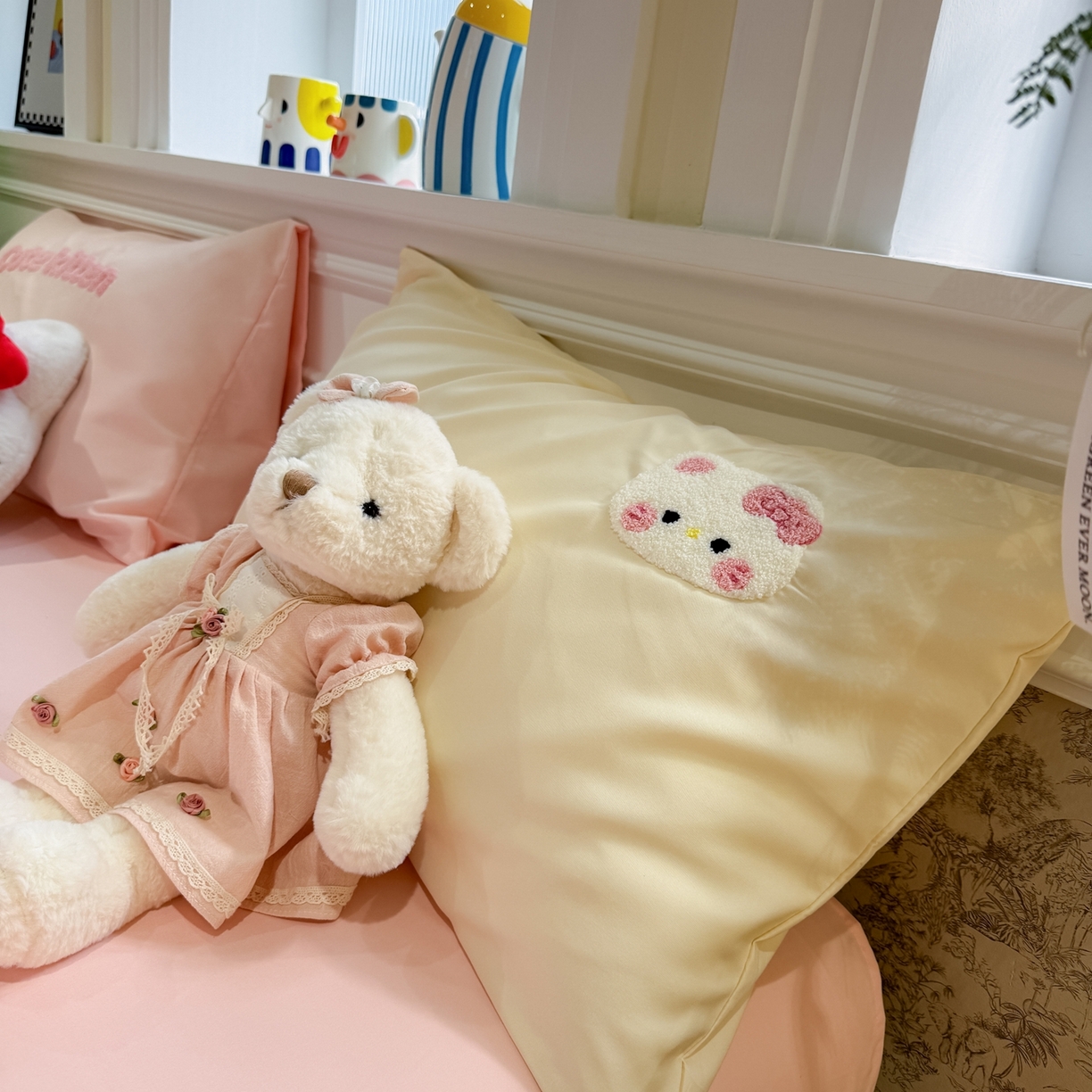 91家纺网 家纺一手货源 找家纺 我心家纺 2026新款水洗棉毛巾绣四件套 猫咪瑞士卷-米黄