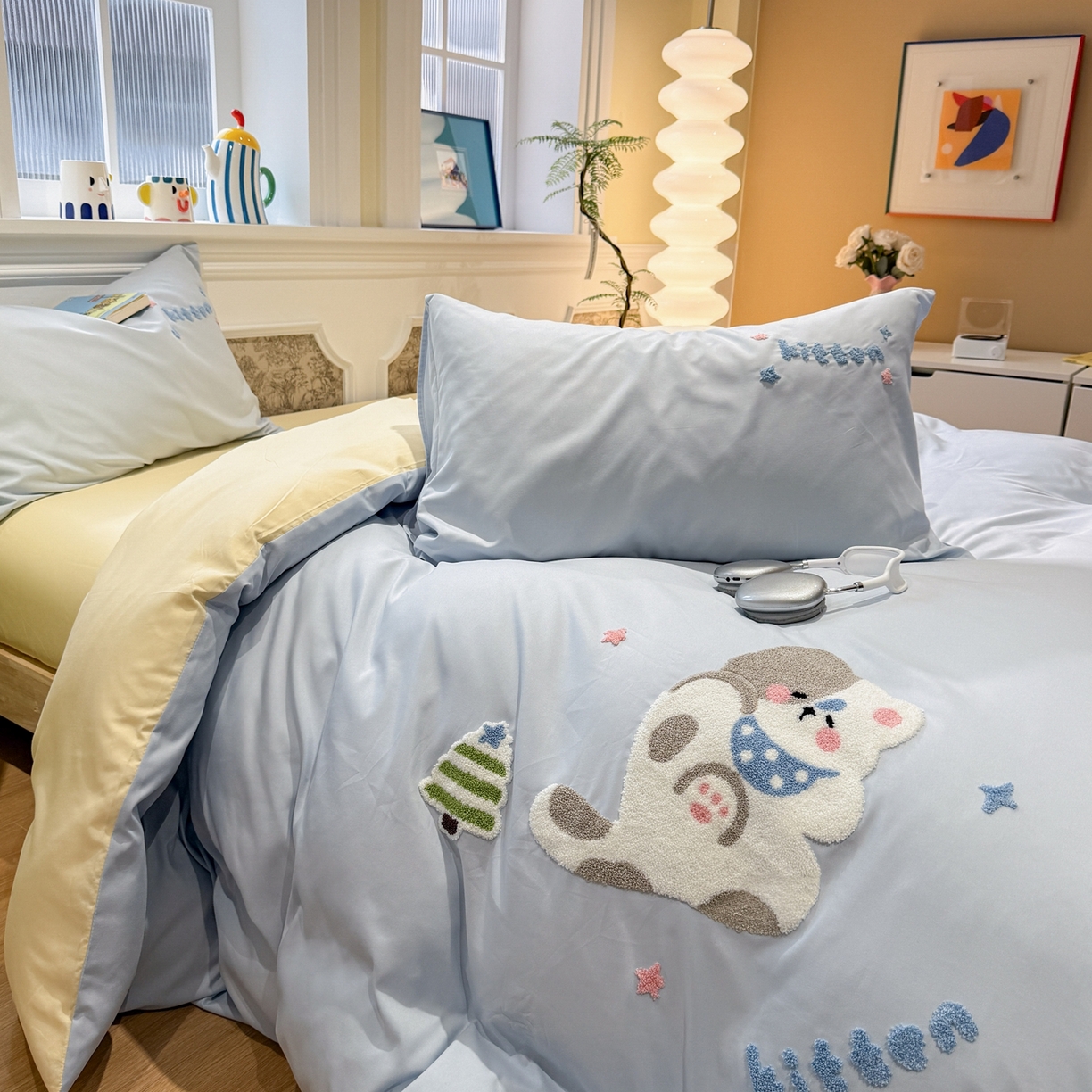 91家纺网 家纺一手货源 找家纺 我心家纺 2026新款水洗棉毛巾绣四件套 美梦小猫-蓝黄