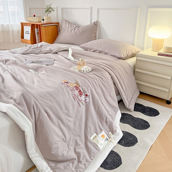 91家纺网 家纺一手货源 找家纺 （总）悦织语 2026新款A类纯色原棉大豆夏被