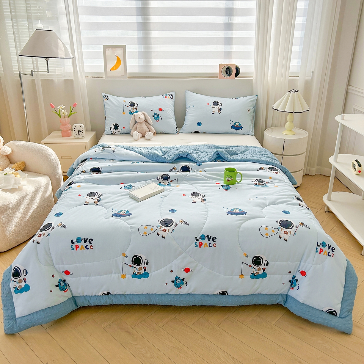 91家纺网 家纺一手货源 找家纺 悦织语 2026新款A类水洗棉双层纱豆豆被大豆夏凉被 太空超人