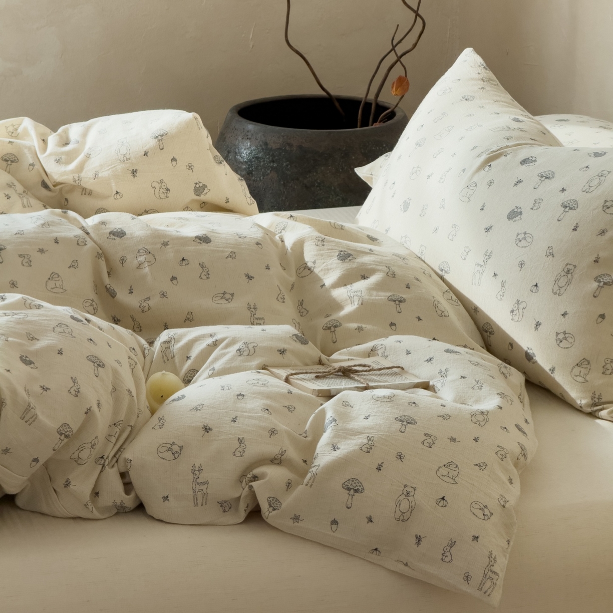 91家纺网 家纺一手货源 找家纺 （总）对白 2026新款A类棉麻文艺风人字纹印花四件套