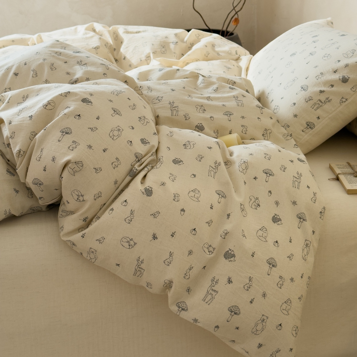 91家纺网 家纺一手货源 找家纺 对白 2026新款A类棉麻文艺风人字纹印花四件套 棉麻-简笔