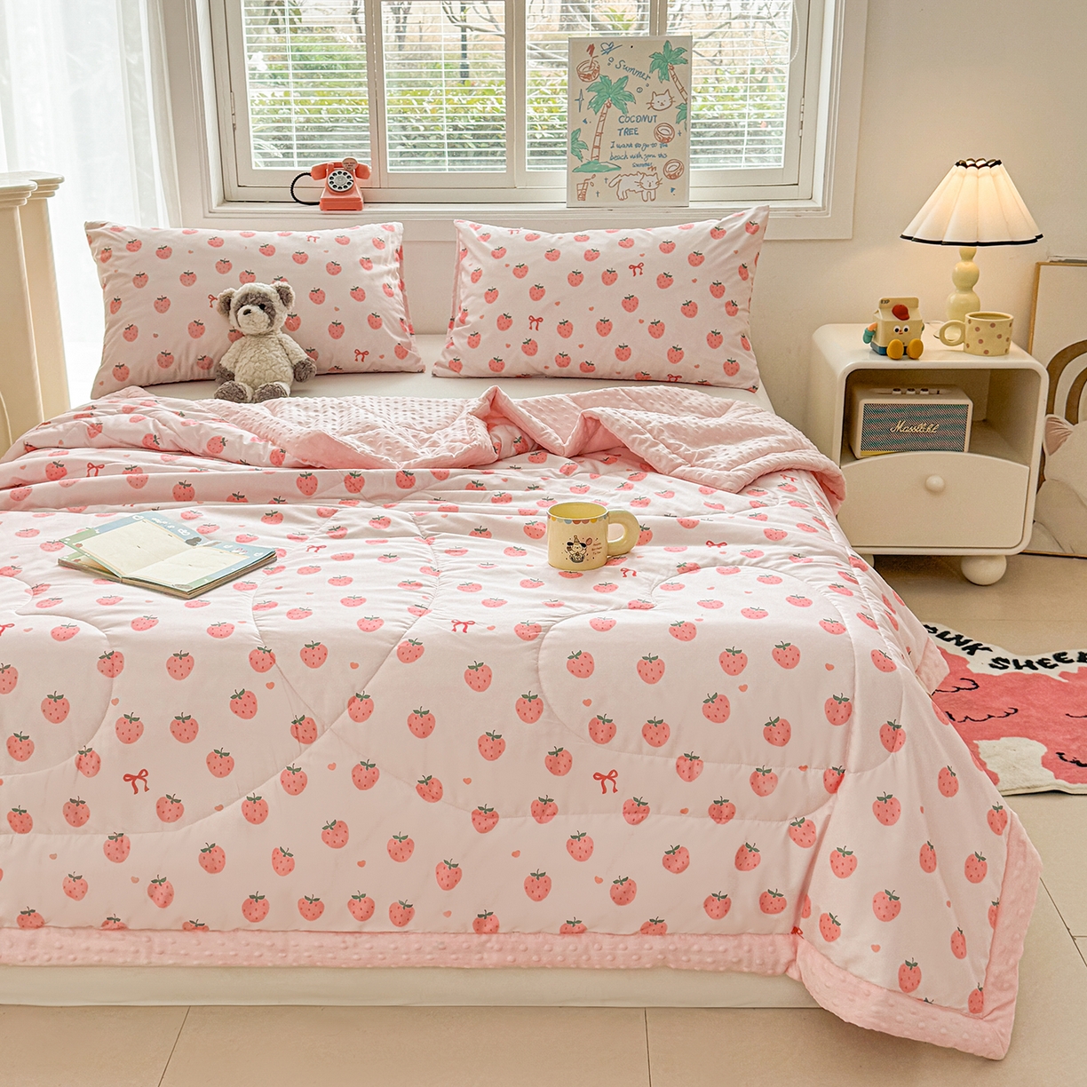 91家纺网 家纺一手货源 找家纺 悦织语 2026新款A类水洗棉双层纱豆豆被大豆夏凉被 草莓波波