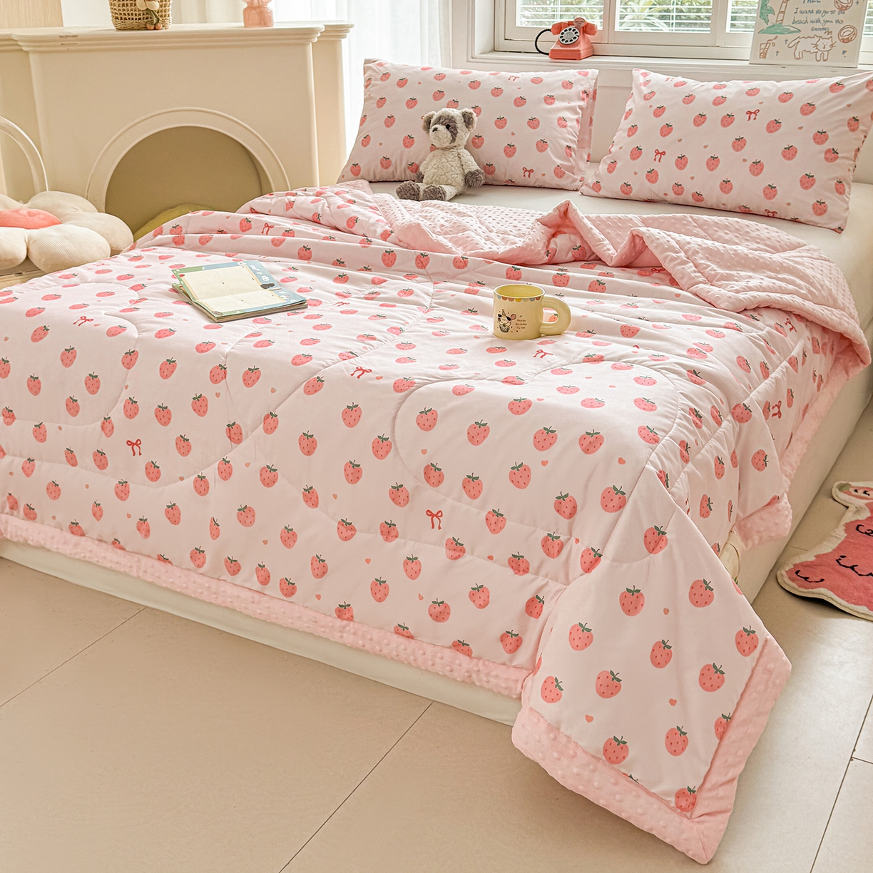 91家纺网 家纺一手货源 找家纺 悦织语 2026新款A类水洗棉双层纱豆豆被大豆夏凉被 草莓波波