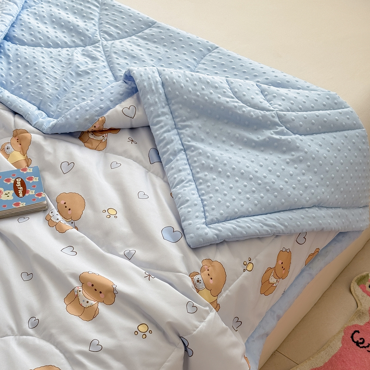 91家纺网 家纺一手货源 找家纺 悦织语 2026新款A类水洗棉双层纱豆豆被大豆夏凉被 开心小狗