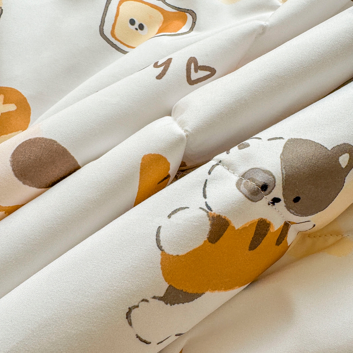 91家纺网 家纺一手货源 找家纺 悦织语 2026新款A类水洗棉双层纱豆豆被大豆夏凉被 米洛狗狗