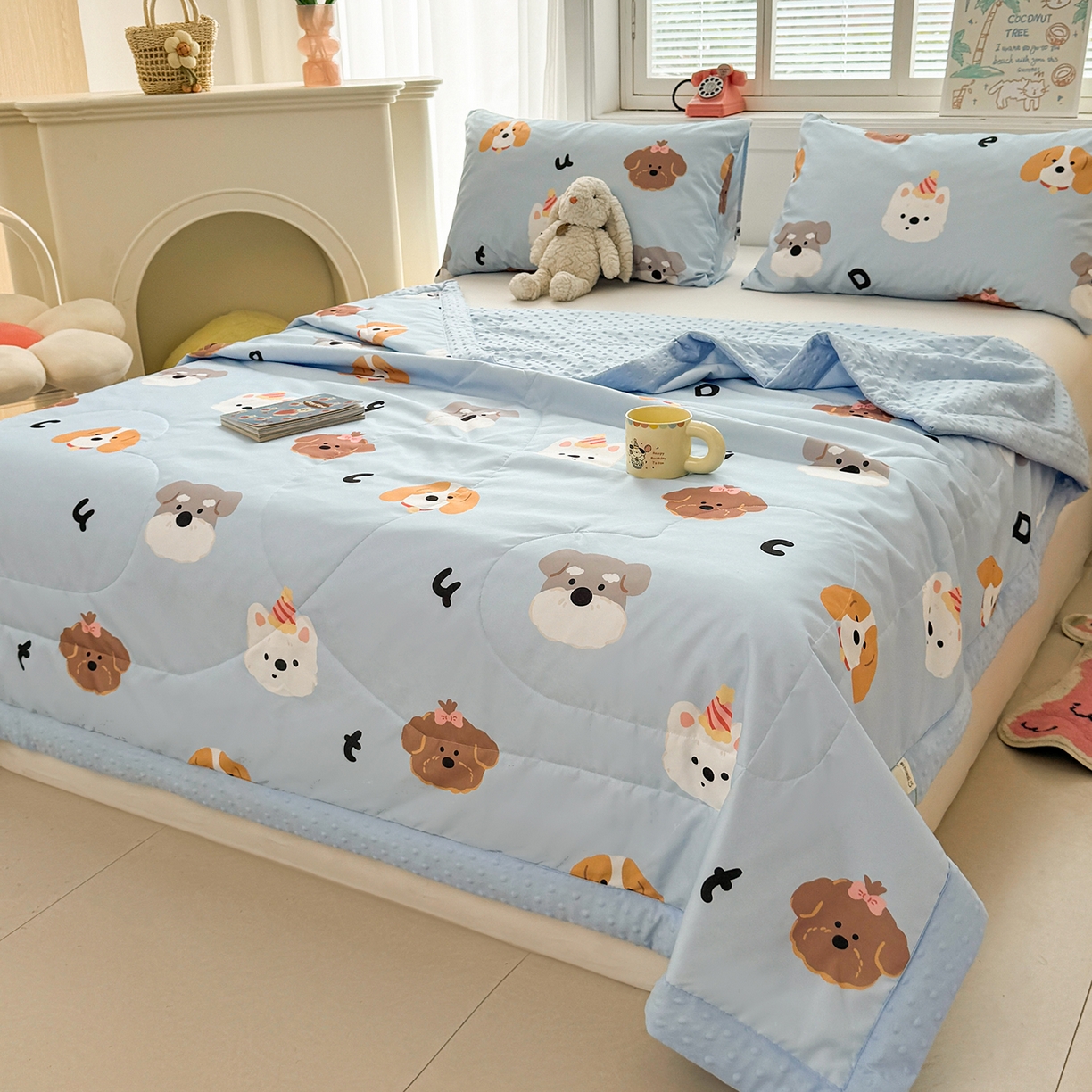 91家纺网 家纺一手货源 找家纺 悦织语 2026新款A类水洗棉双层纱豆豆被大豆夏凉被 汪汪队